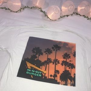 IN N OUT BURGER ~ T Shirt